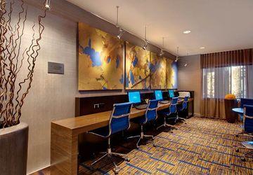 Courtyard By Marriott Madison East Otel Dış mekan fotoğraf